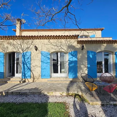 Villa Typique Entre Terre Et Hyères