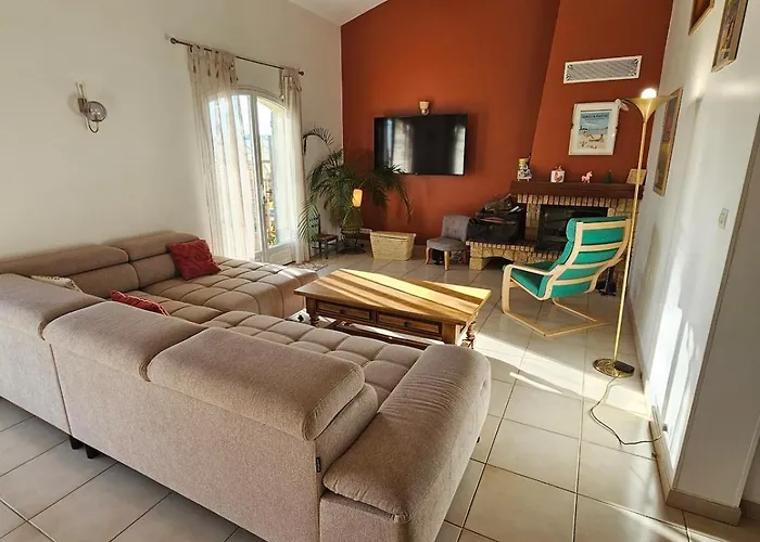 Villa Typique Entre Terre Et Hyères