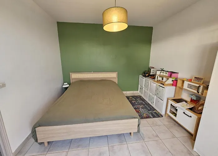 Typique Entre Terre Et * Hyères