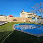 Vila Typique Entre Terre Et